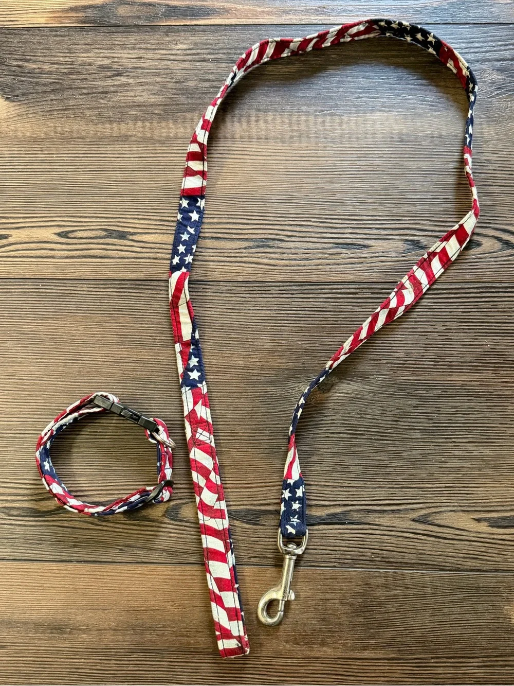 Patriotic Stars & Stripe Dog Leash and Collar Set - Red, White & Blue
